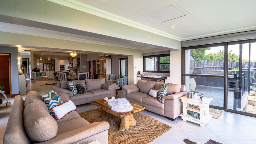 5 Bedroom Property for Sale in Oranjeville Free State